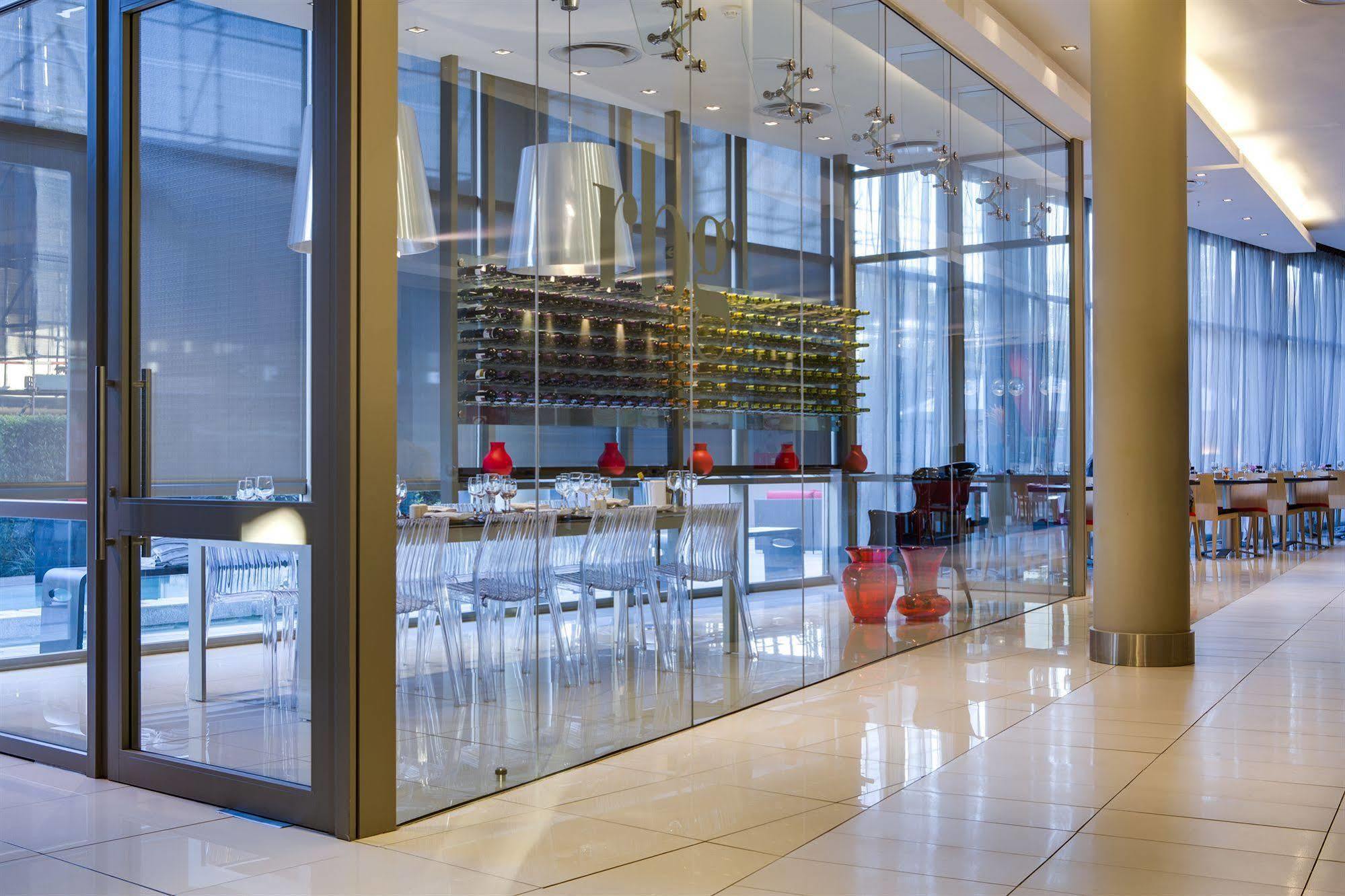 Park Inn Sandton Γιοχάνεσμπουργκ Εξωτερικό φωτογραφία