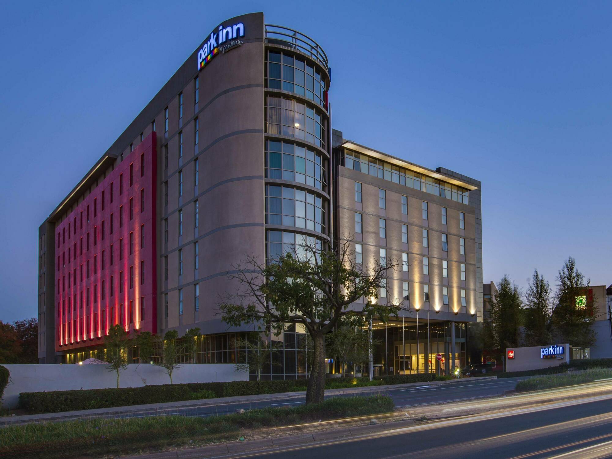 Park Inn Sandton Γιοχάνεσμπουργκ Εξωτερικό φωτογραφία