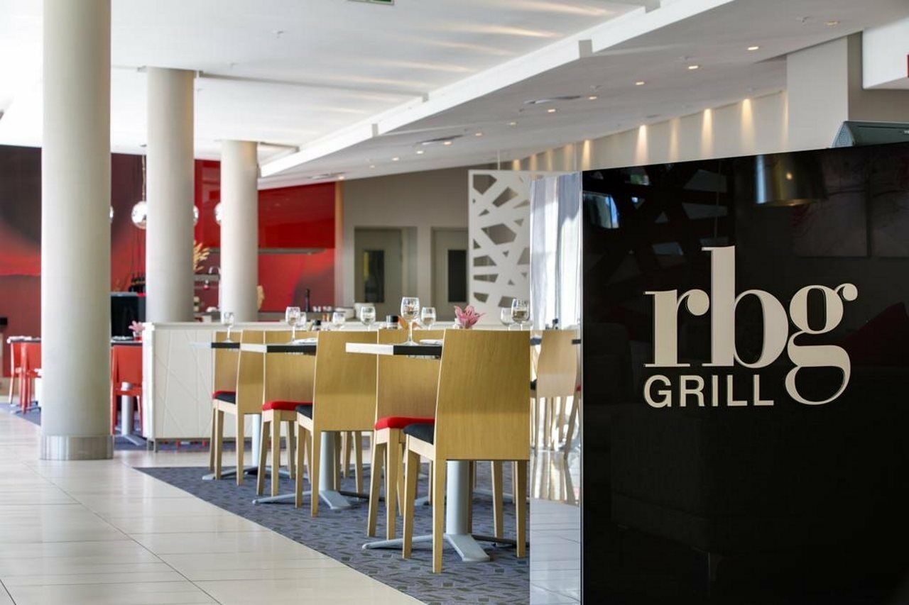 Park Inn Sandton Γιοχάνεσμπουργκ Εξωτερικό φωτογραφία